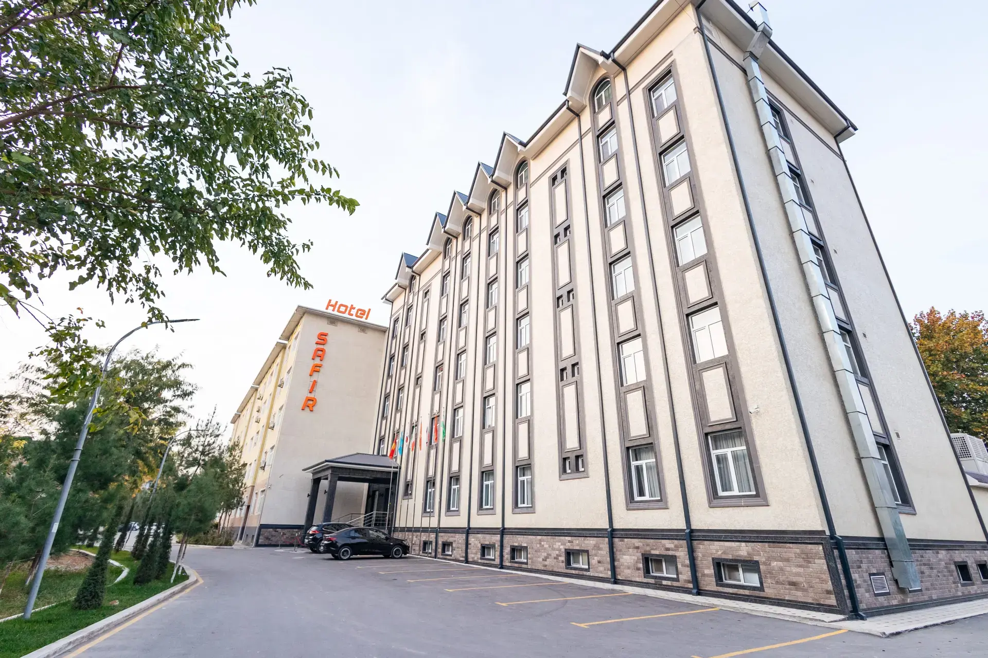 Safir Hotel
